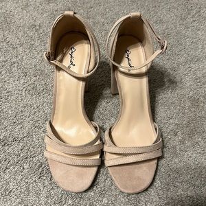 Qupid light pink heels